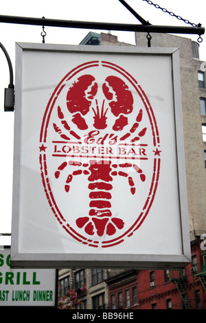 Un signe extérieur de Ed's Lobster bar sur Lafayette Street, New York. Banque D'Images