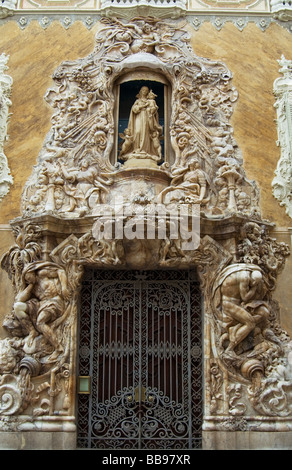 Façade baroque du Musée de la céramique au Palacio del Marqués de Dos Aguas, Valencia, Espagne Banque D'Images