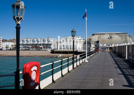 Jetée de worthing ville balnéaire victorienne Sussex England uk go Banque D'Images