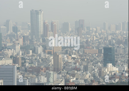 Vue aérienne de brume sur la partie sud-ouest de Tokyo Japon Banque D'Images