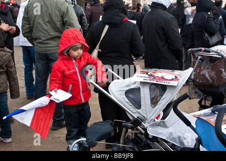 Tigres tamouls manifestent à Paris contre le gouvernement du Sri Lanka dans le cadre de la guerre contre les rebelles des Tigres tamouls. Banque D'Images