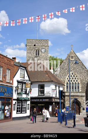 L'église Holy Trinity, High Street, Dartford, Kent, Angleterre, Royaume-Uni Banque D'Images