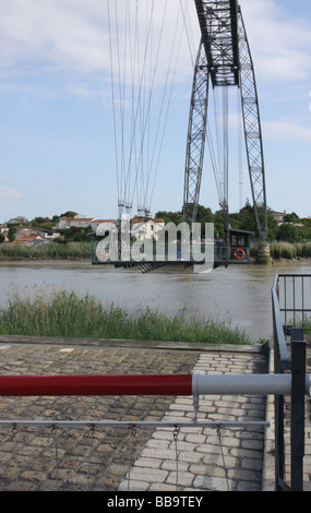 Pont Transbordeur sur La Charente Rochefort France Mai 2009 Banque D'Images