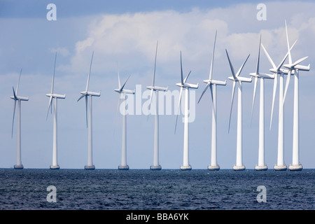 Générateurs d'éoliennes off-shore Banque D'Images