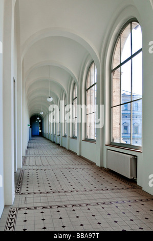 Corridor dans l'Académie des beaux-arts, Munich, Bavaria, Germany, Europe Banque D'Images