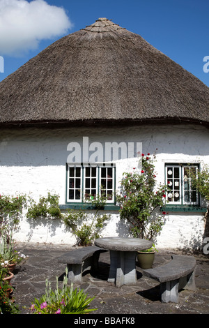 Chaumière Adare, comté de Limerick, Irlande Banque D'Images