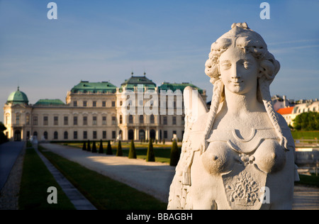Vienne - sphinx dans le palais du Belvédère - sunrise light Banque D'Images