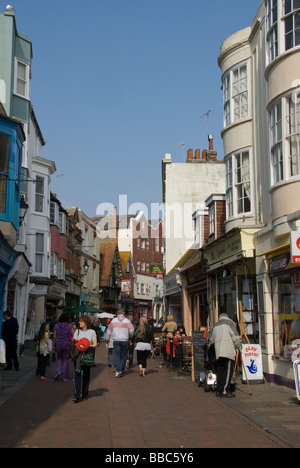 George Street magasins touristiques, Vieille Ville, Hastings, East Sussex, Angleterre, Royaume-Uni Banque D'Images