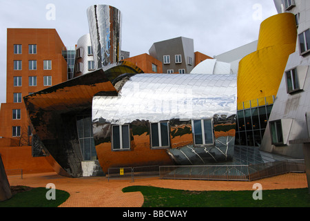 Stata center for the Computer Science and Artificial Intelligence Laboratory, MIT, Cambridge, Massachusetts, USA Banque D'Images