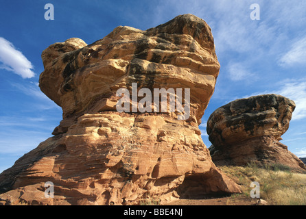 Des formations de roche de grès dans le quartier des aiguilles de Canyonlands National Park Utah USA Banque D'Images