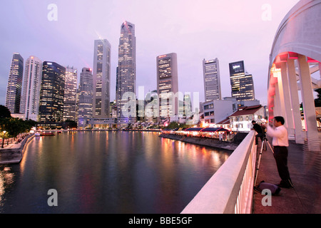 Pont Elgin, Skyline, Singapour, l'Asie Banque D'Images