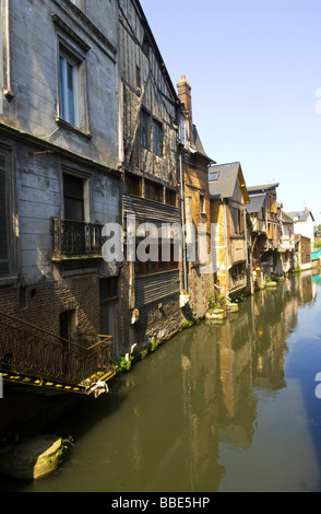 Pont Audemer - 27 - B26217CPA - PONT AUDEMER - bras de risle - rue aux