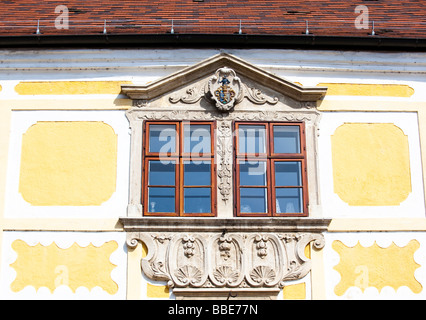 Détail architectural de la façade, détail d'une maison du vigneron dans la rouille sur le lac de Neusiedl en Burgenland, Autriche, Europe Banque D'Images