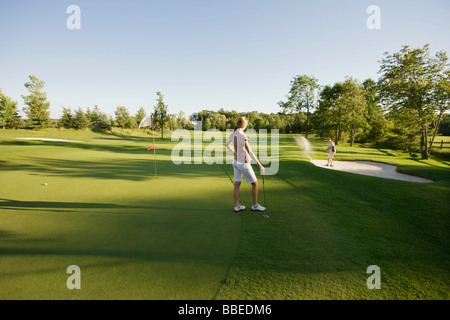 Couple Golf, Burlington, Ontario, Canada Banque D'Images