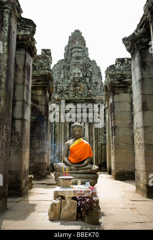 Statue de Bouddha au temple Bayon, Angkor Thom, Angkor, Cambodge Banque D'Images