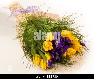 Bouquet de fleurs fraîchement coupées Banque D'Images