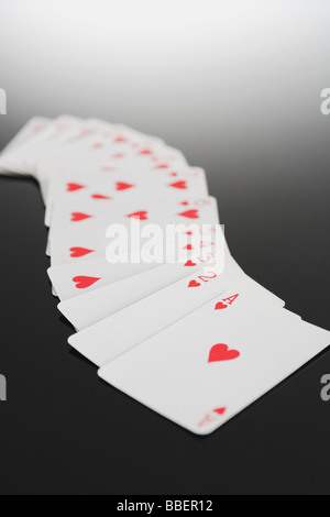 Jeu de cartes montrant l'uniforme des cœurs Banque D'Images