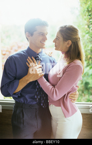 Couple, les yeux dans les yeux, portrait Banque D'Images