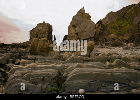 Rock formations in Sandymouth Bay Sunset Banque D'Images