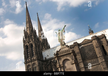 Cathédrale de Clermont Ferrand. Puy de Dôme. L'Auvergne. France Banque D'Images
