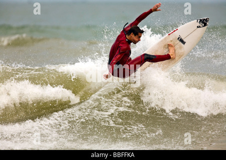 La Chine, la Province de l'île de Zhoushan, Zejiang, surf, Xavier Leroy (FRA) Banque D'Images