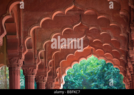 Je suis Diwan ou hall d'audience publique dans le Fort Rouge à Delhi Inde Banque D'Images