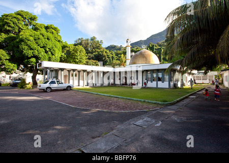 Le Bin Khalifa Al-Nahayan Mosquée, Francis Rachel Street, la capitale Victoria, île de Mahé, Seychelles, océan Indien, Afrique Banque D'Images