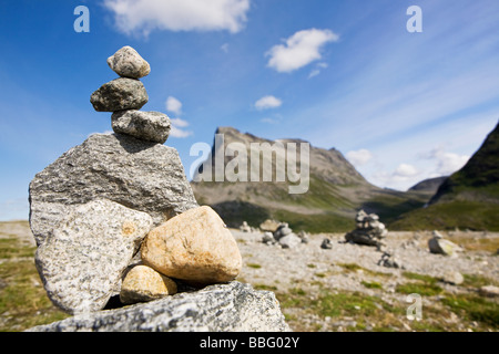 Un signe de pierre sur la route trollstigen Banque D'Images