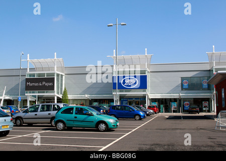 Giltbrook Retail Park Shopping Centre à l'extérieur de la ville de Nottingham de Kimberley Banque D'Images