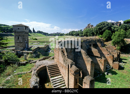 Torre della Moletta, spectateur, Cavea, du Circus Maximus, et Domus Severina, Colline du Palatin, Rome, Latium, Italie, Euro Banque D'Images