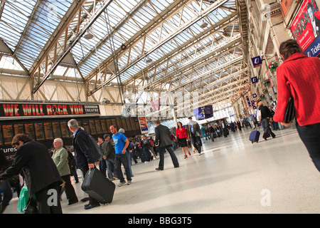 Londres, gare de Waterloo, Concourse Banque D'Images