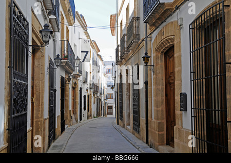 Rues étroites, vieille ville, Javea, Costa Blanca, Alicante, Espagne, Europe Banque D'Images