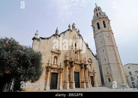 Église paroissiale de San Juan Bautista, l'église de Alcala de Xivert, Castellon, Valencia, Spain, Europe Banque D'Images