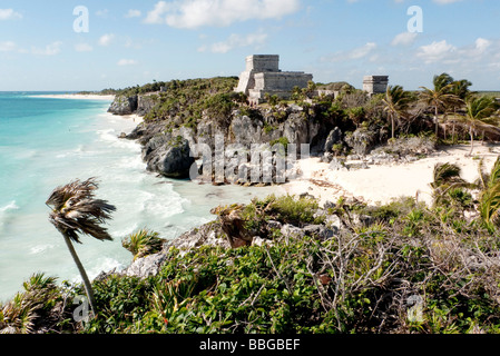 El Castillio, temple maya de Tulum, Quintana Roo, Mexique, Amérique Centrale Banque D'Images