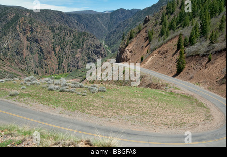 Colorado Parc National Black Canyon of the Gunnison Portail est Route de bas de canyon Banque D'Images