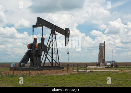 Pompe à huile dans le Texas Panhandle Banque D'Images