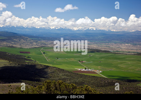 Vue ouest de la Warner Point donnent sur vers la Gorge de Gunnison National Conservation Area Black Canyon Colorado Banque D'Images