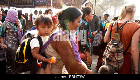 Les tibétains à la fête du Nouvel An Bylakuppe Karnataka Inde Banque D'Images