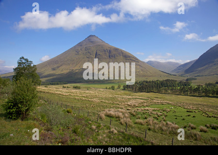 Le printemps à Glen Auch près de Tyndrum, Ecosse Banque D'Images