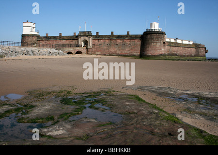 Fort Perchaude Rock à New Brighton, Wallasey, le Wirral, Merseyside, Royaume-Uni Banque D'Images