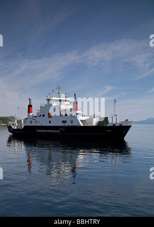 Ferry Caledonian MacBrayne tirant en Zemst, port Île de Skye, Écosse, Royaume-Uni, Europe Banque D'Images