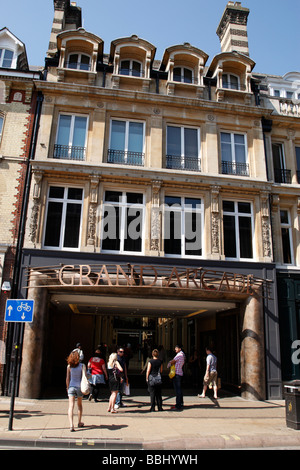 Entrée au grand arcade sur St Andrews Street un grand centre commercial qui a ouvert ses portes en mars 2008 CAMBRIDGE UK Banque D'Images