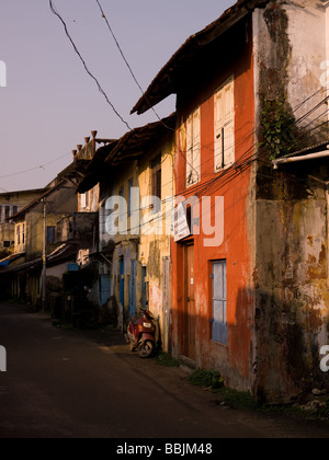 Scène de rue à Jewtown, Cochin, Kerala, Inde Banque D'Images