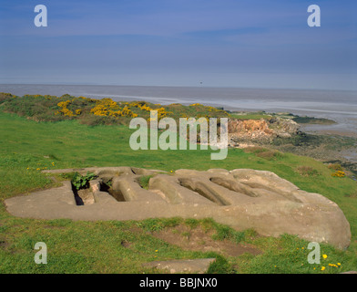 Rock Saxon graves près de St Patrick's Chapel, Lancashire, England, Heysham, UK. Banque D'Images