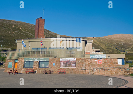 La base Ranger Cairngorm Mountain Cafe et gare du funiculaire Aviemore Highlands écossais 2488 SCO Banque D'Images