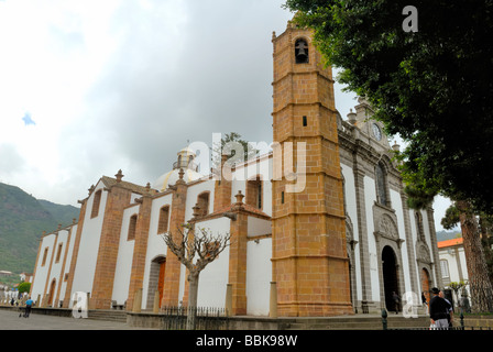 La basilique de Nuestra Señora del Pino, la Basilique de Notre-Dame du pin, église du 18ème siècle classique. Teror, Gran Canari Banque D'Images