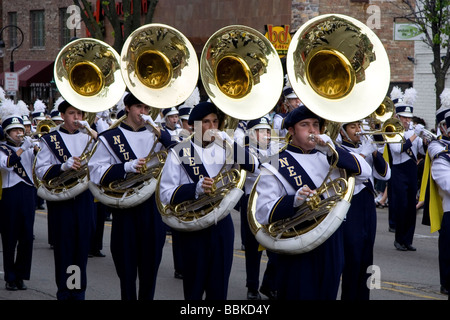 Ville de Naperville. Memorial Day Parade Lundi, 25 mai 2009. Marching Wildcats. Neuqua Valley High School. Banque D'Images