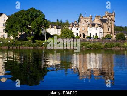 De Vere Cameron House Hotel est sur les rives du Loch Lomond, West Dumbartonshire, en Écosse. Banque D'Images