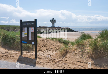 Crosby Coastal Park un autre endroit par Anthony Gormley Crosby Beach Grande-bretagne Liverpool Merseyside Banque D'Images