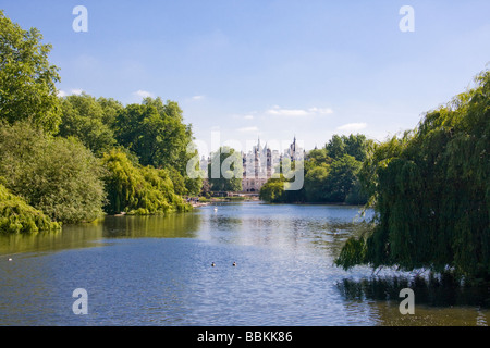 St James's Park Londres Angleterre Banque D'Images